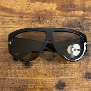 Black yellow lens Sunglasses